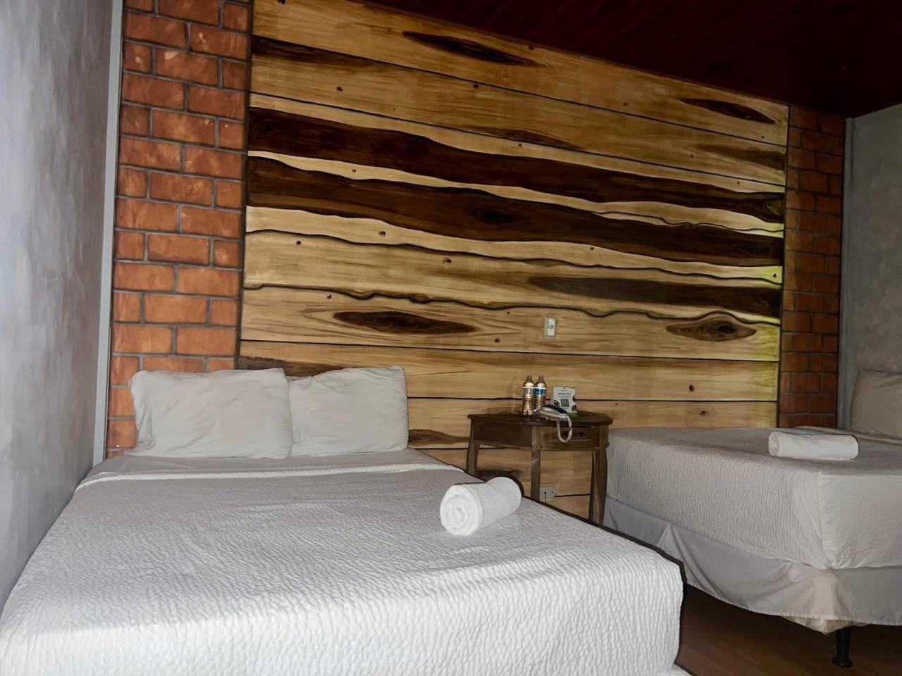 Argueta Hotel San Luis Exterior photo
